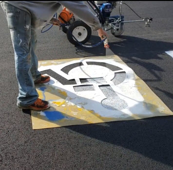 Painting and striping a new parking lot in St Louis MO