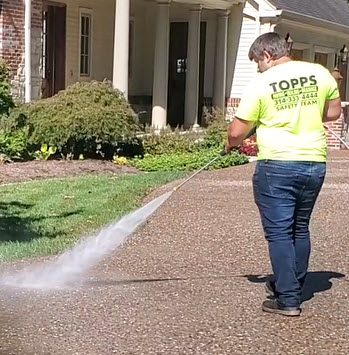 Rinsing Off Concrete Driveway Before Sealing